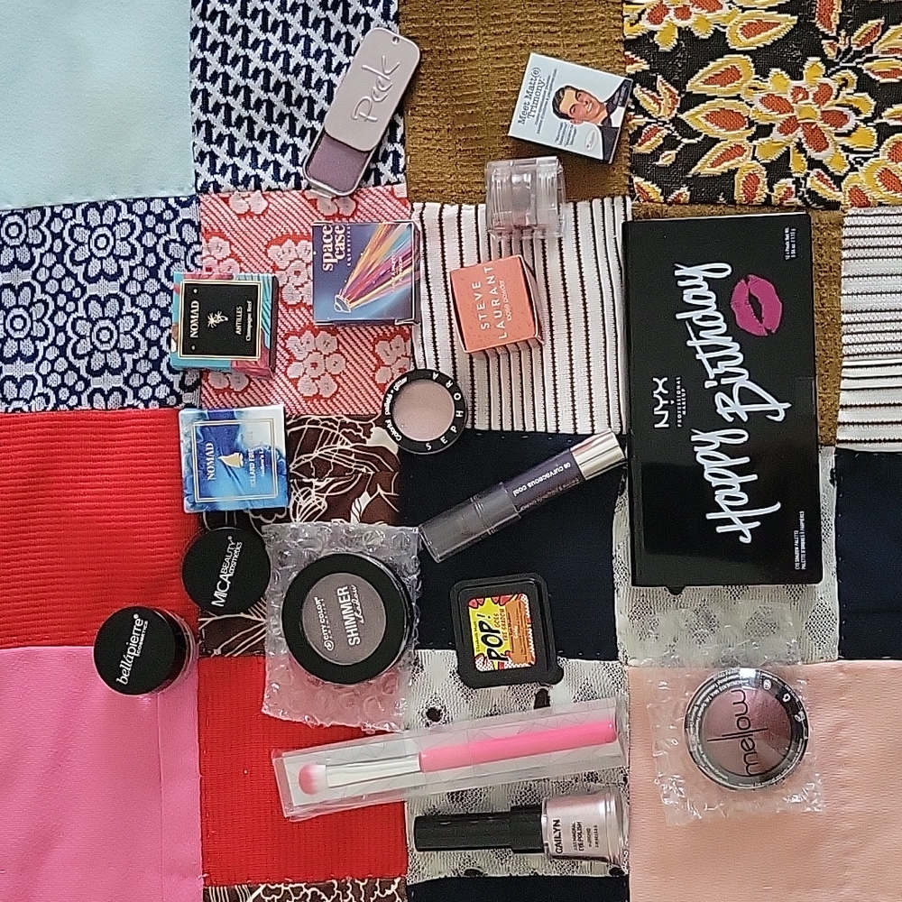 Eyeshadow Lot